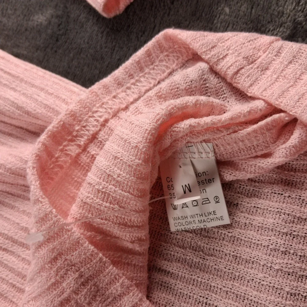 NWT Cupshe Pajama Set Womens Medium Pink Ribbed Cardigan and Shorts Loungewear